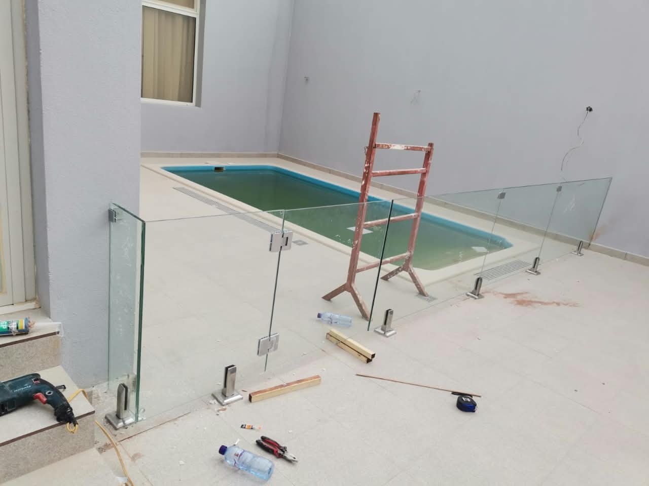 زجاج المسابح